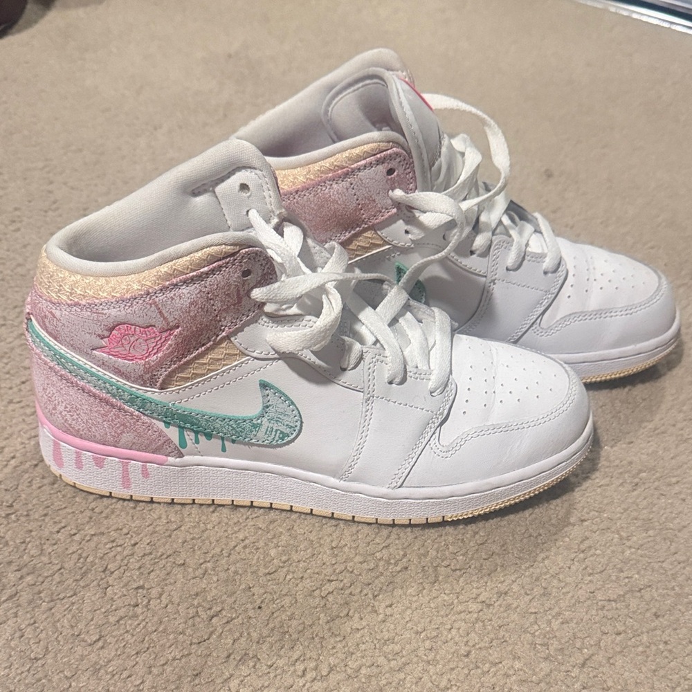 Jordan sneakers Nike